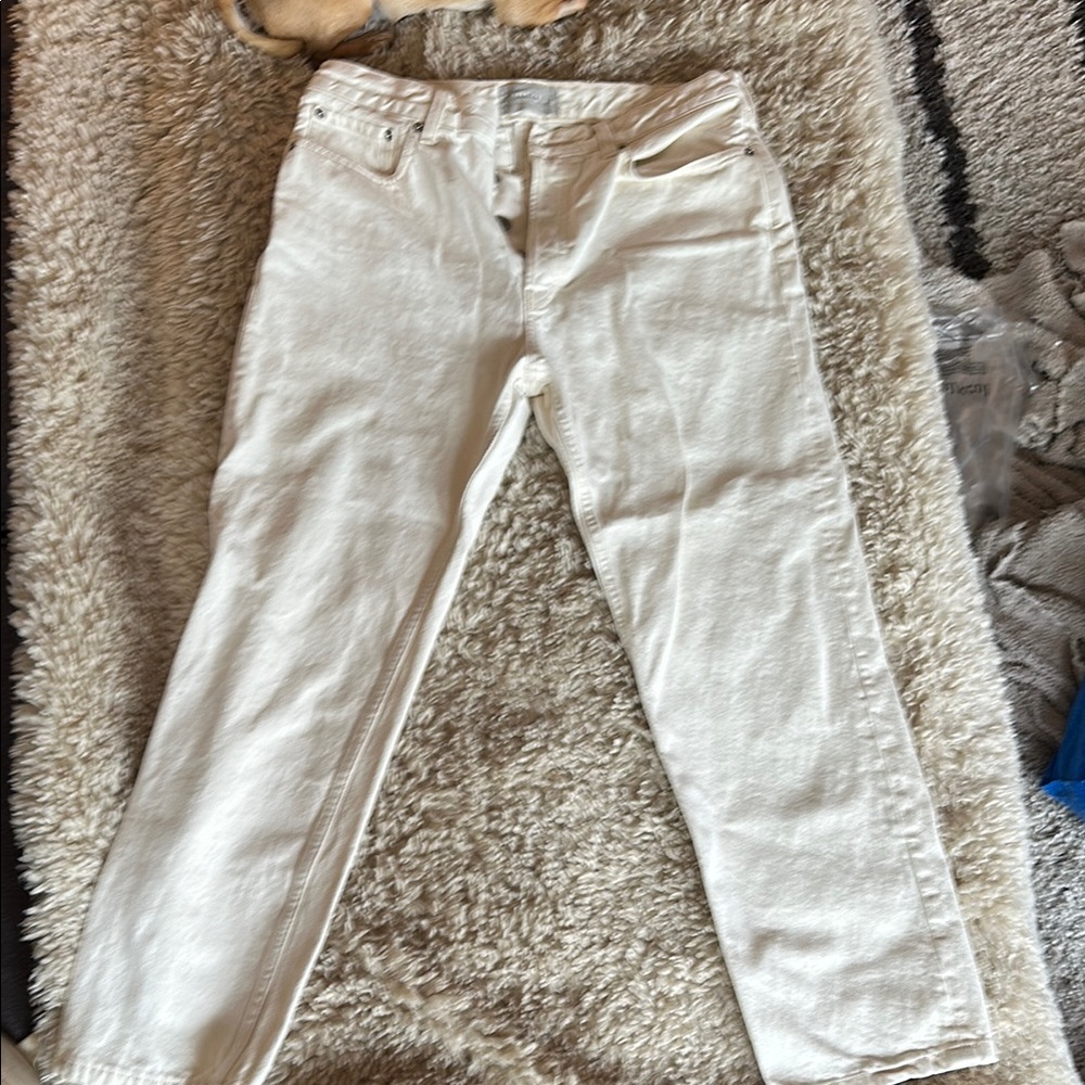 Everlane White Straight Leg Jeans Minimalist Design